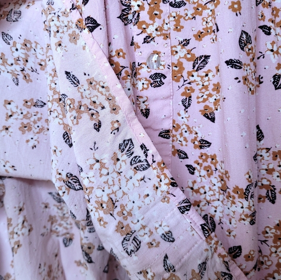 2/$30 🌻 | Minkpink | Pink Floral Button Skirt - Picture 7 of 13